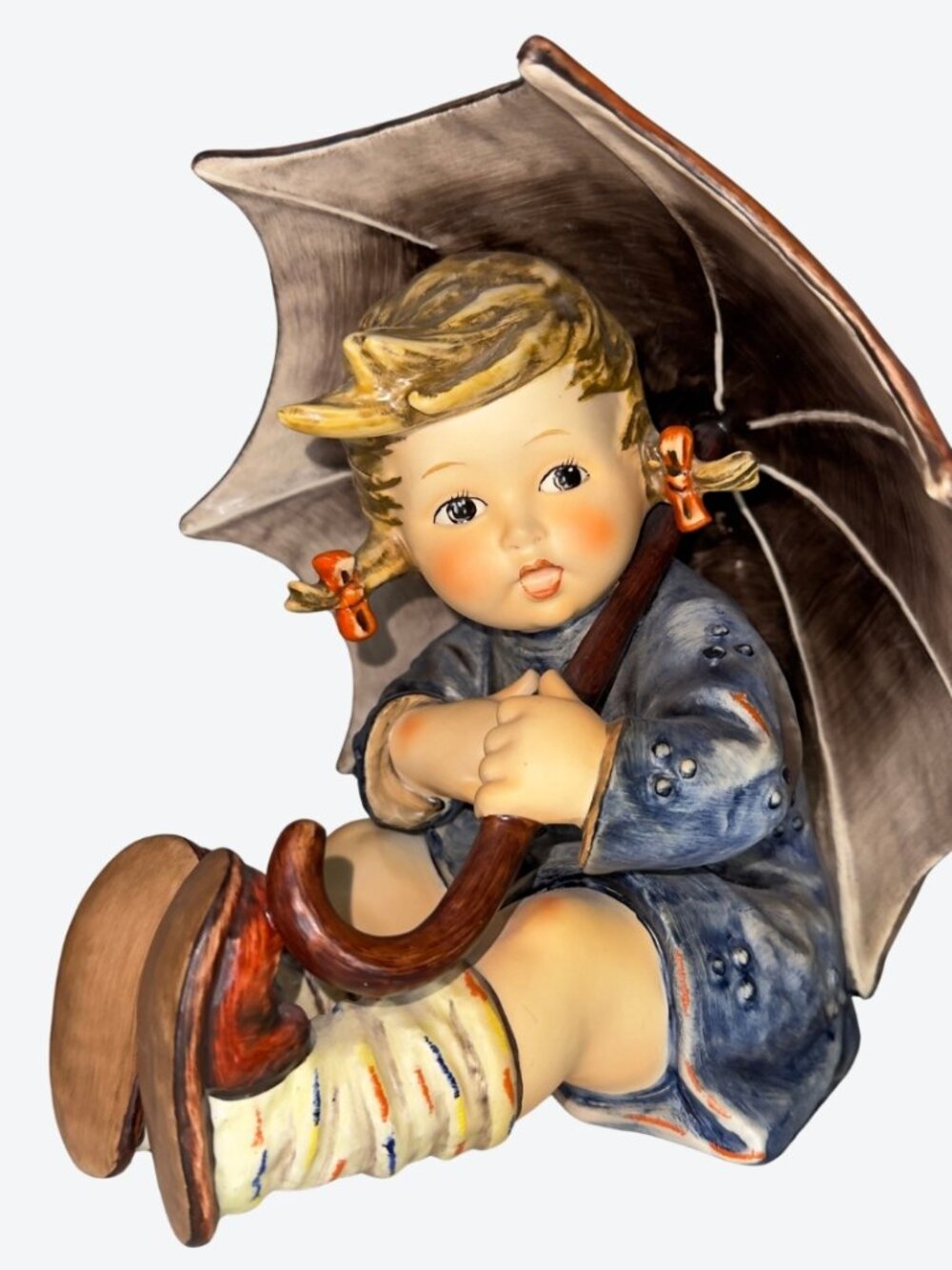M.I. Hummel Goebel Umbrella Boy & Girl Porcelain Figurine Set - Picture 10 of 16